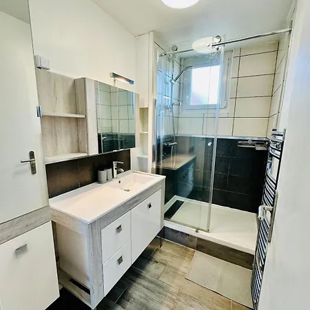 Spacieux A Apartment Caen